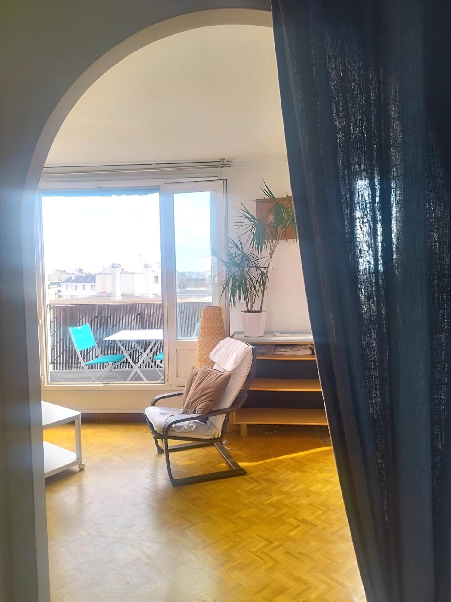 Charmant Appartement Lumineux - Dernier Etage Avec Balcon - Proche Centre-Ville Нант Экстерьер фото